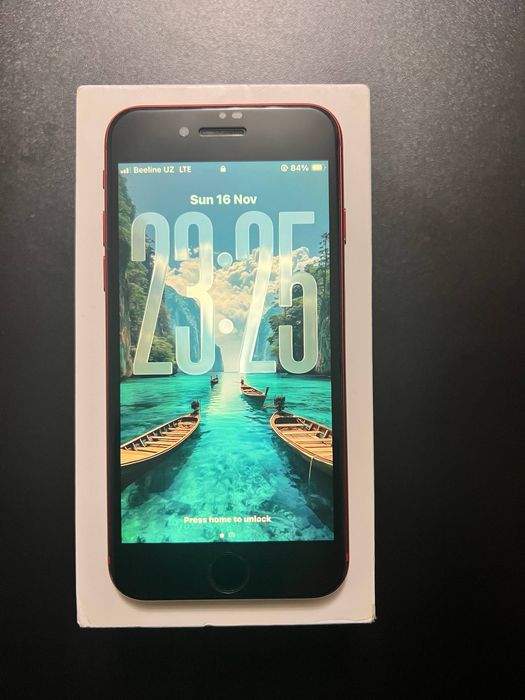 Apple iPhone SE (2020) Red 128GB