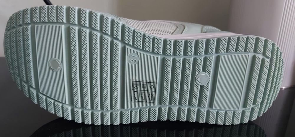 Adidasi dama ortopedice