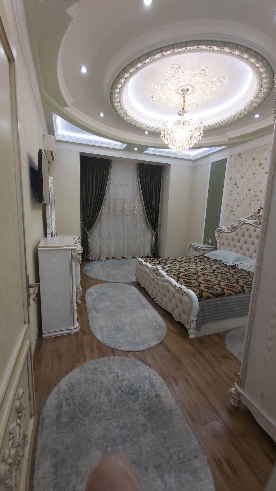 Срочно продаеться 3 комнатная квартир в Новостройке