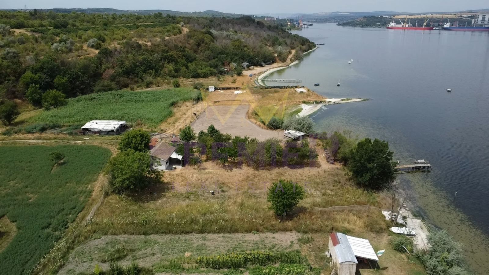 Вила в Варна, област-с.Константиново площ 42 цена 90000