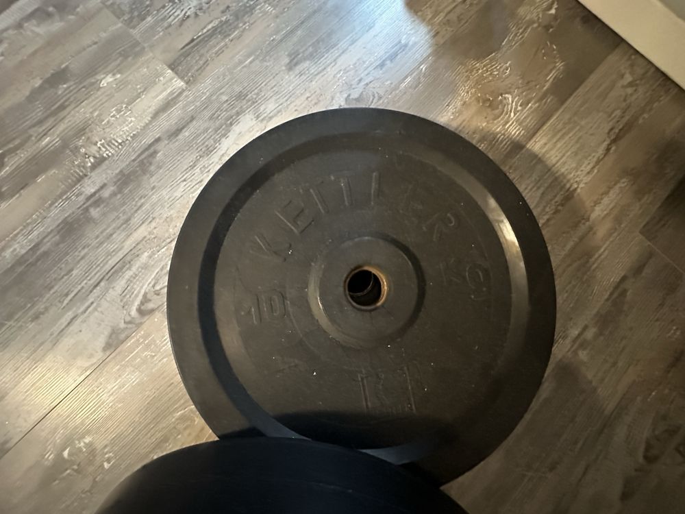 ,discuri profesioniste(2x20 kg;2x15kg;2x10kg),bară clasica,bara biceps