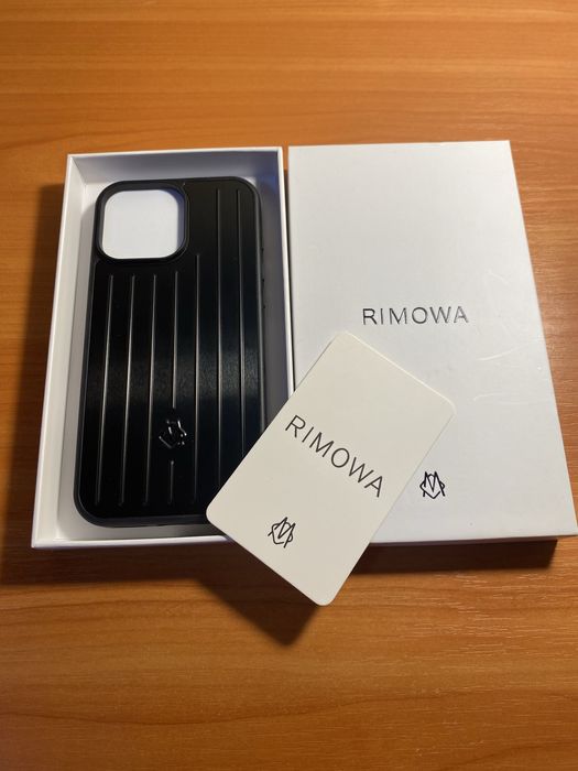 Премиум Калъф RIMOWA Black за iPhone 16 Pro Max