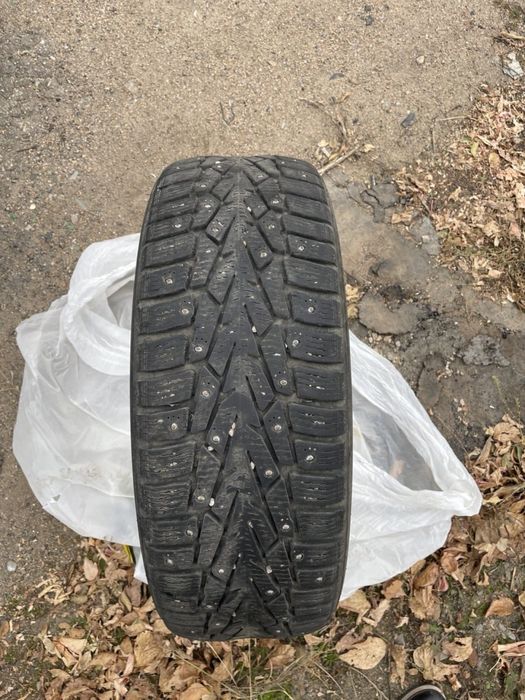 Продам шины зимние комплект Nokian tyres nordman 7 205/60/R16