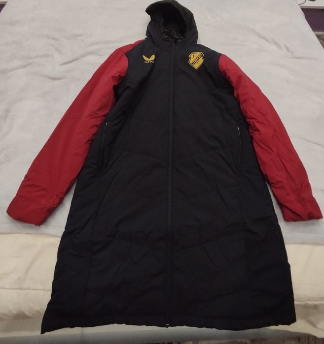 Мъжка шуба,зимно яке за футбол или свободно време.