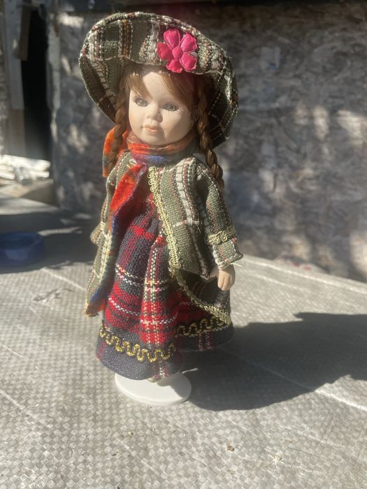 Papusa port traditional