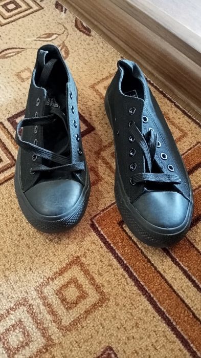 Кеды совершенно новые