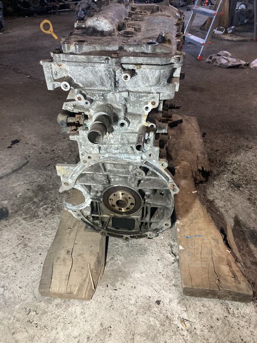 Toyota auris 2009 година 1.6 i 124кс Двигател