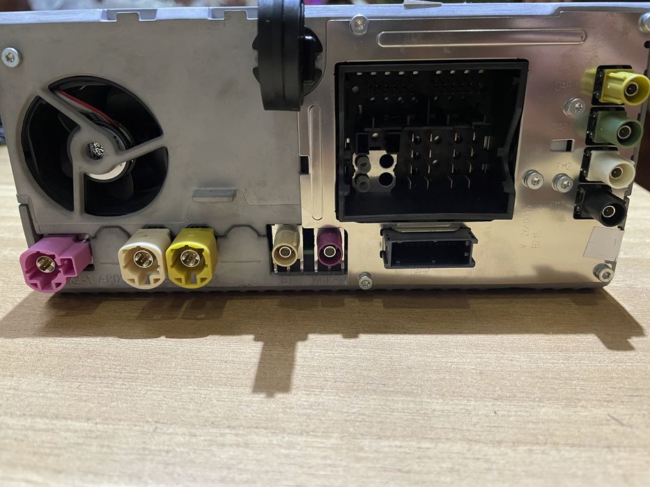 Navigatie Retrofit BMW Nbt Evo id5 id6 cu ecran Touch F30 F36 F31 F32