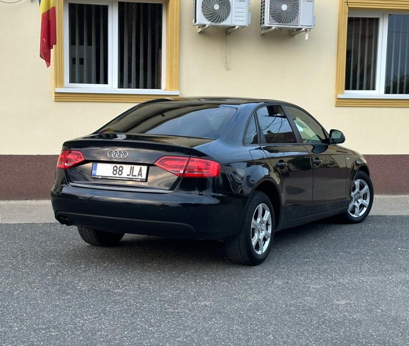 Audi A4 S-line 2.0 Tdi an 2010 euro 5 unic proprietar acte la zi