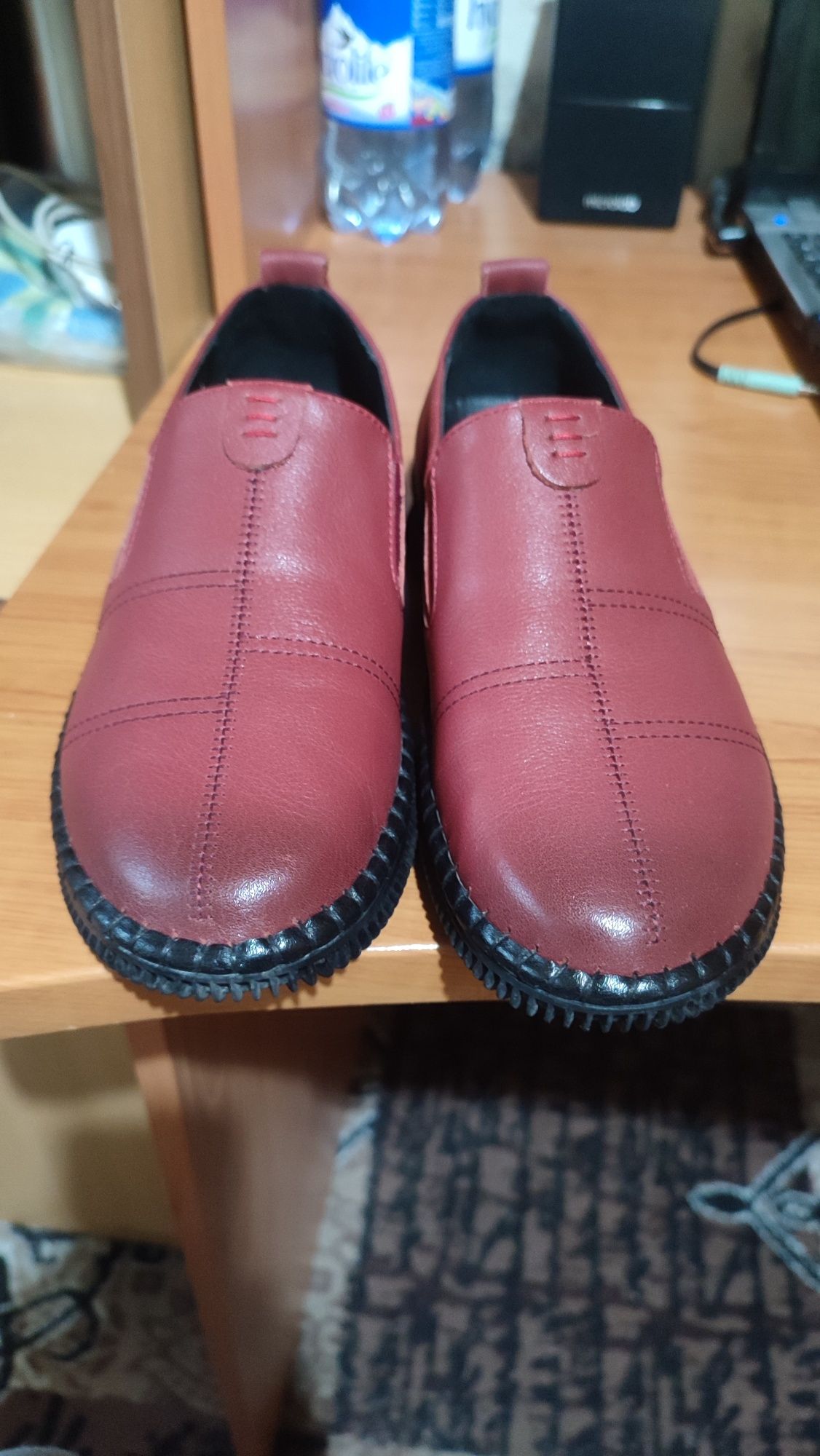 Продаются женские туфли