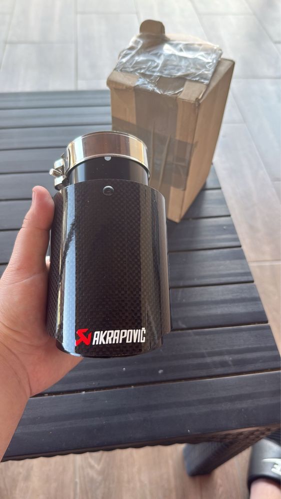 Tipsuri Akrapovic Carbon