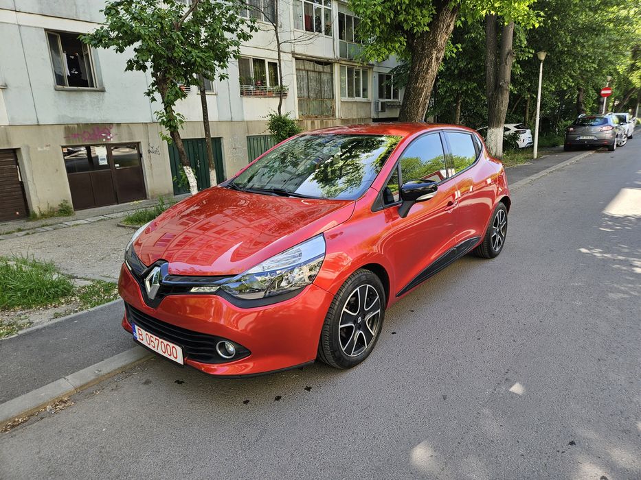 Renault Clio Limited 2014 / Navi / Keyless GO-Entry /Clima / LED /