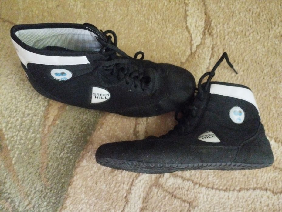 Продаются борцовки для спорта