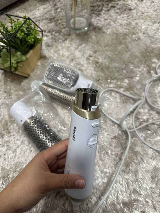 Сешоар Philips с 4 приставки