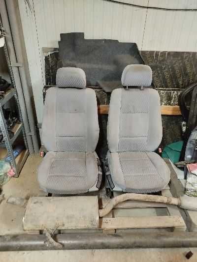 Продавам BMW (E46) 318 i (118 Hp) на части