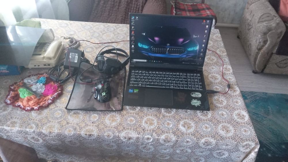 Продам игровой ноутбук срочно