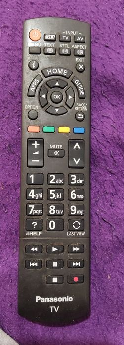 Vând telecomandă tv Panasonic