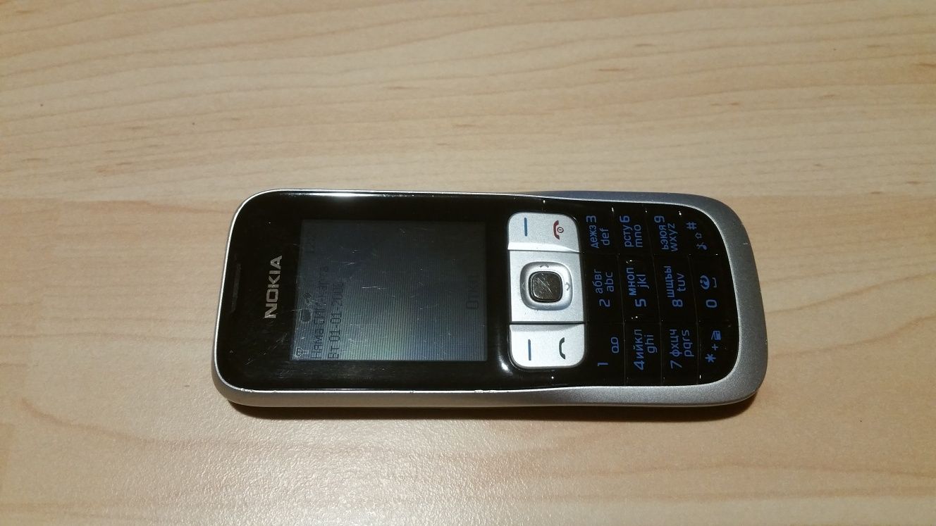 Nokia/Нокиа 2630 перфектен 100%оригинален пълен комплект