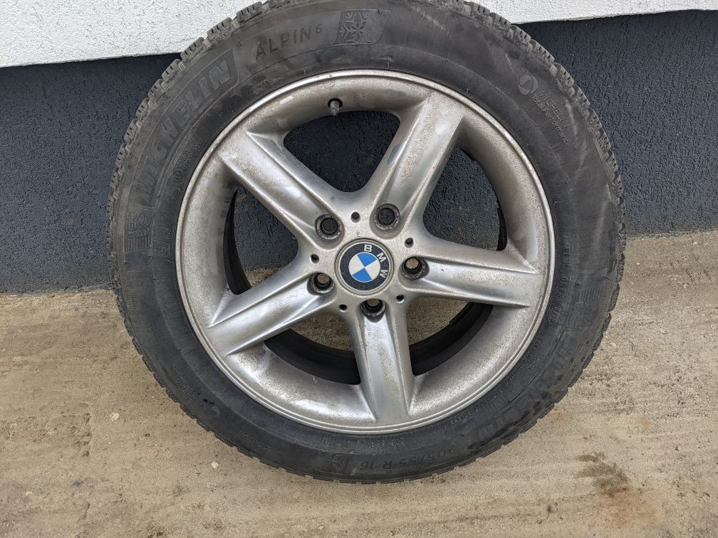 Roti bmw seria 1 R16 IS47 cu anvelope iarna Michelin alpin 6