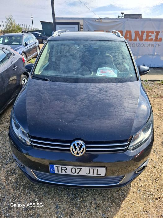 Vw touran 1,2 benzina, an 2011, 7 locuri, adus din Olanda,inscrisa