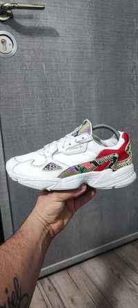 Adidas falcon Nr 40