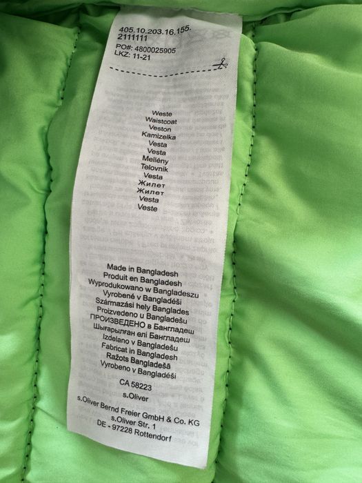 Жилет утепленный s.Oliver в отличном состоянии на малыша 1-3 года