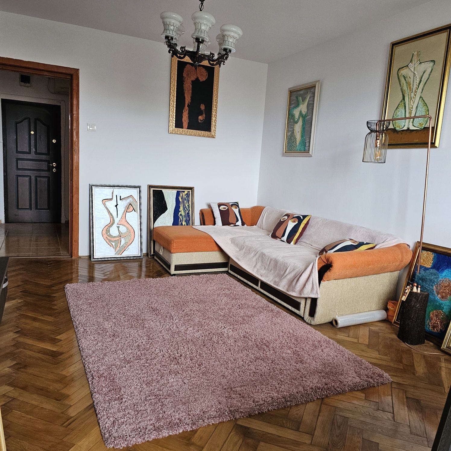 Vand apartament 2 camere Balcescu