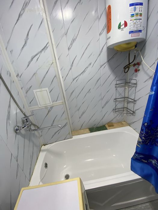 Срочно продам 1/3/4 бывшее общежитие