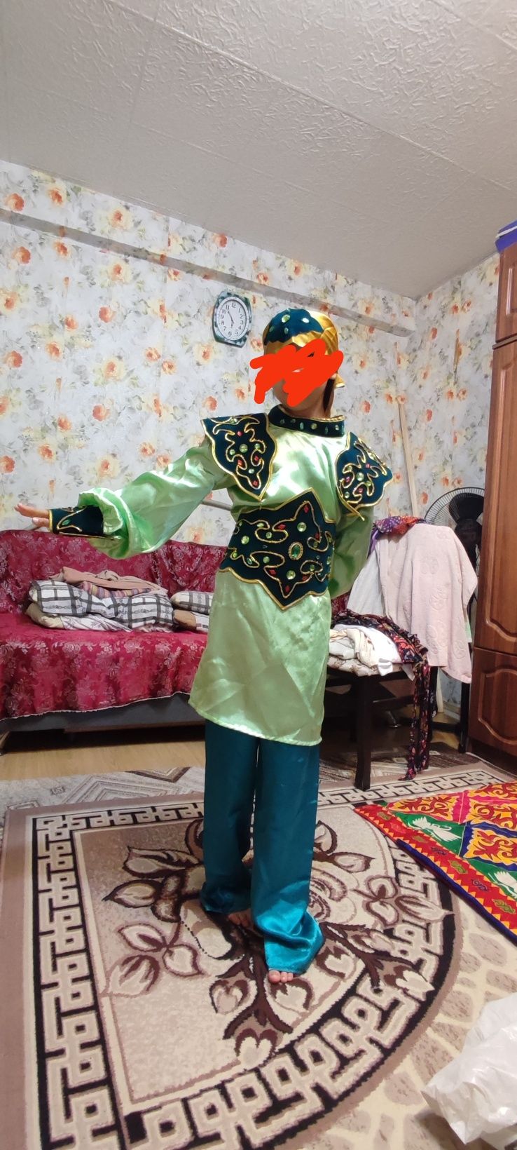 Продам казахский костюм