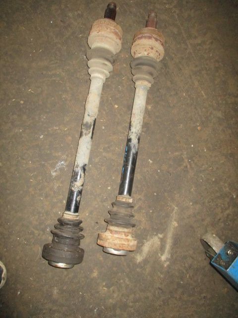 Planetara stanga dreapta spate Bmw seria 3 e46 motor 1,9 benzina