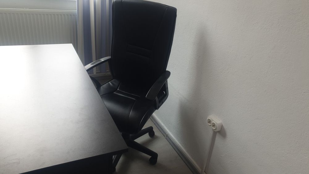 Mobilier pentru birou