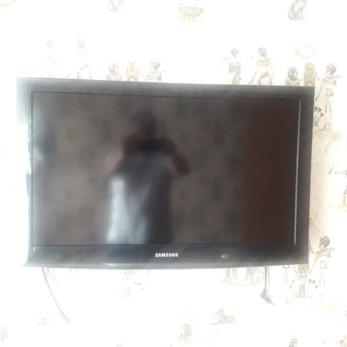 телевизор
