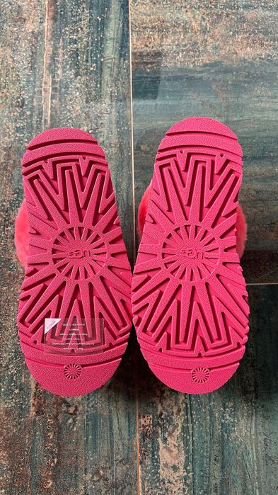 UGG papuci din piele Întoarsã
W Disquette, culoarea roz