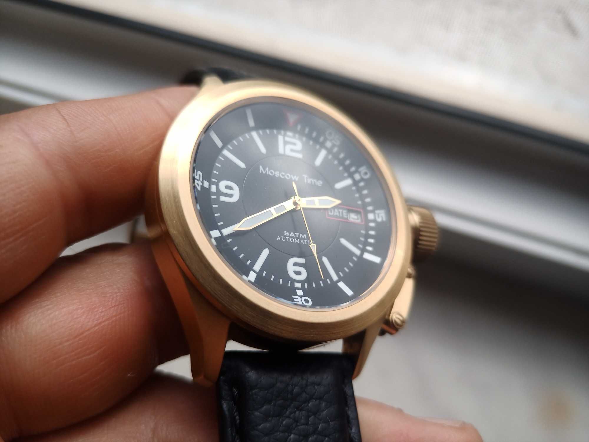 Moscow time automatic mechanical watch Московско време автоматичен.