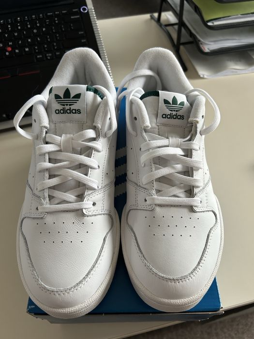 Adidas Team Court 2
