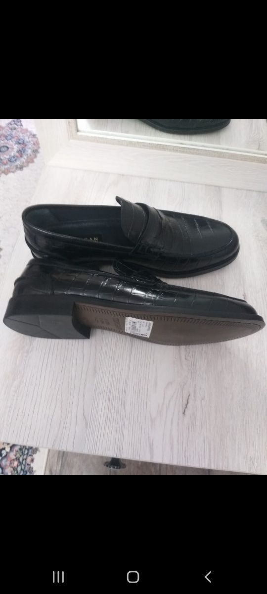 Продаю мужские кожаные туфли производство Республика Турция