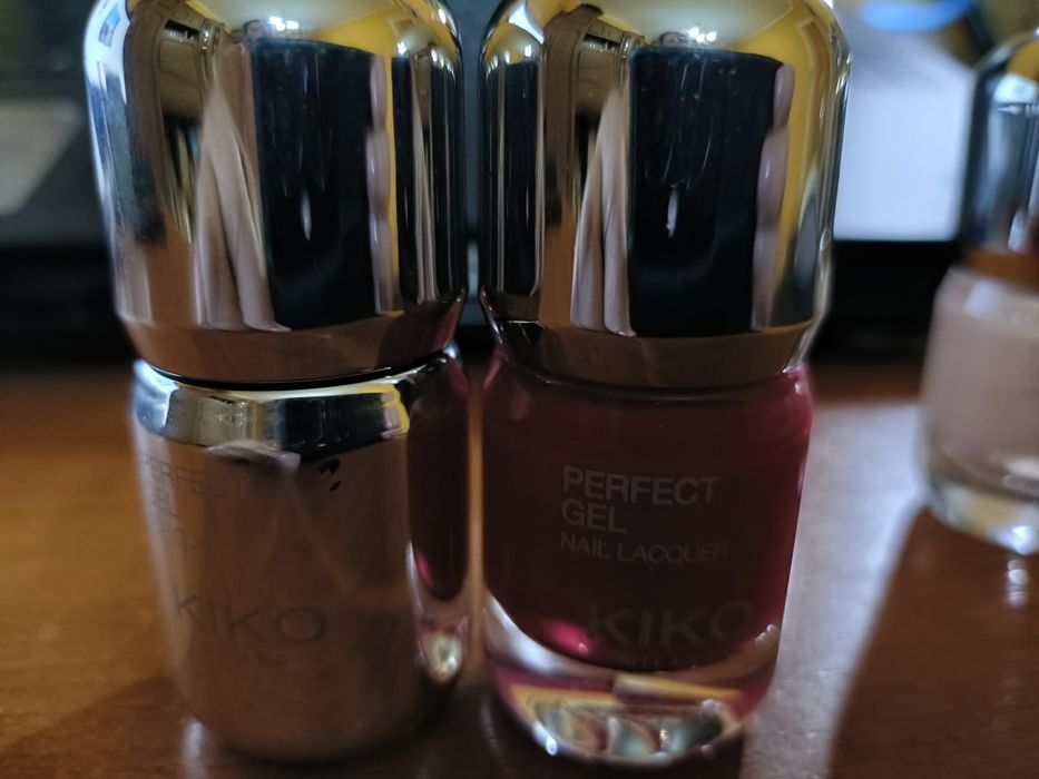 Set Perfect Gel ( lac de unghii+Top coat)