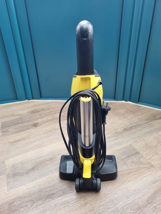 Прахосмукачка Kärcher VC 5