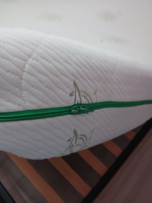 Vând saltea 160×200 cm