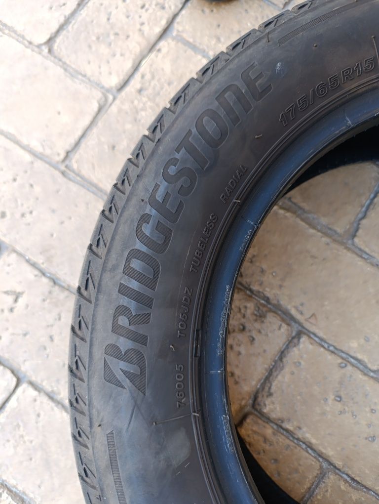 Летни гуми Bridgestone 175/65/15 Turanza T 005