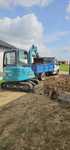 Efectuam lucrari cu  Miniexcavator
