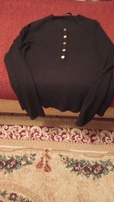 Теплые кофты  и спортивный костюм Зара