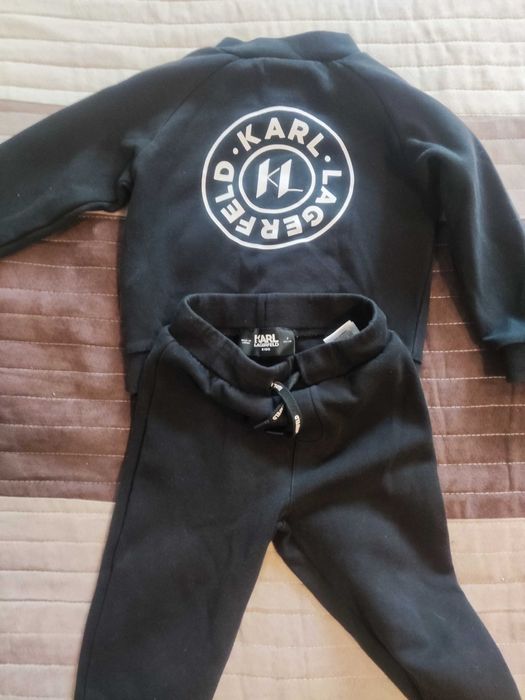 Маркови Спортни екипи дънки суичъри