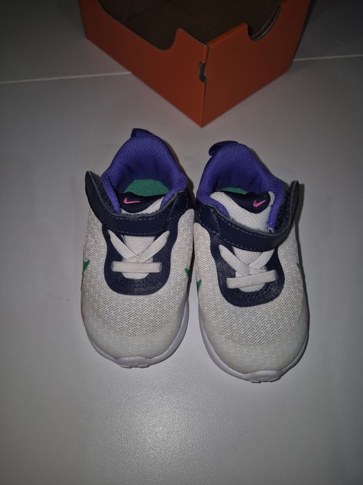 Детски обувки Nike REVOLUTION 7 (TDV) Нови)