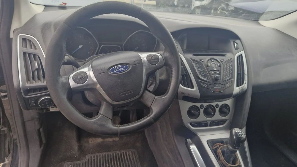 Dezmembram Ford Focus 3 an 2012 motor 1.6 benzina cod IQDB