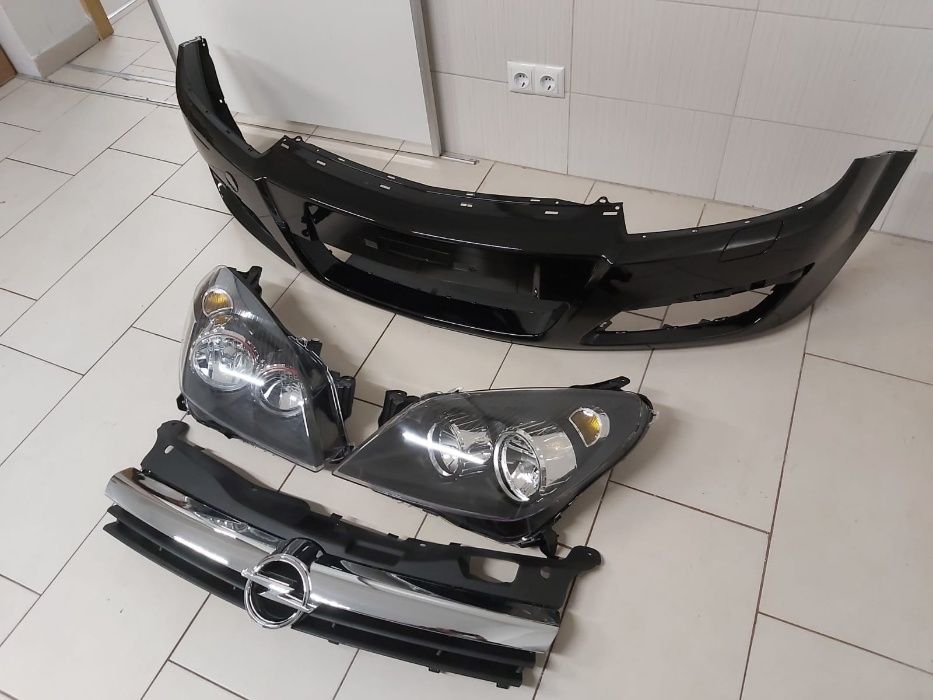 Pachet Bara Fata+Faruri+Grila Radiator Opel Astra H 04-07 Z20R-Negru