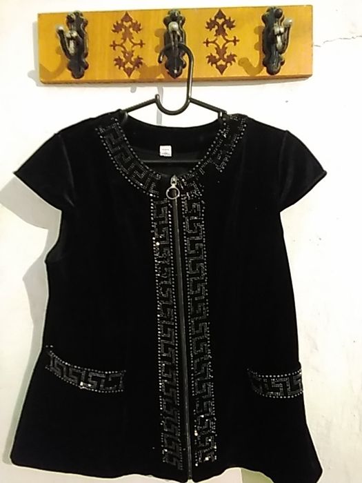 Национальная желетка 46-48 размера продам город Жаркент