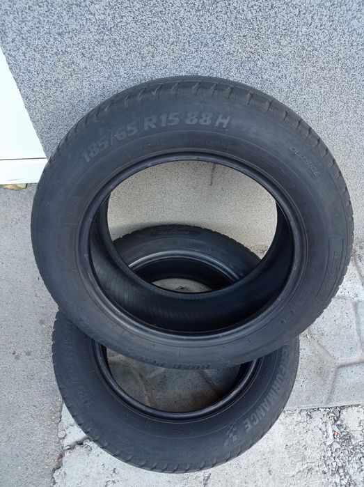 Anvalopa  185x65r15 2buc stare farte bun