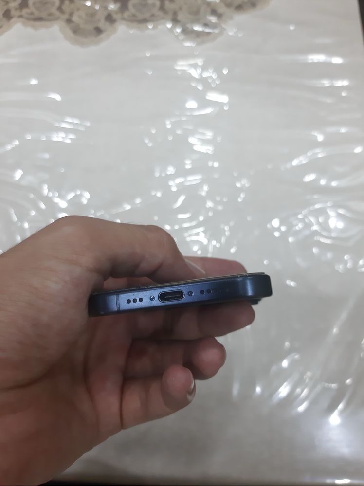 Iphone 15pro 256gb 93% batare kar dak bor
