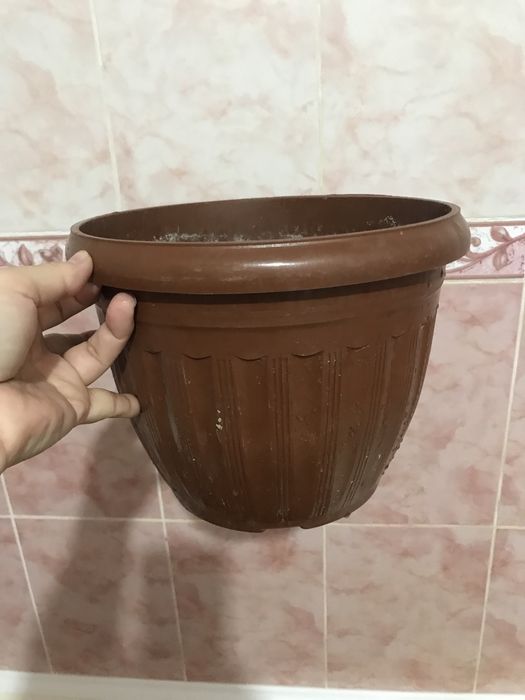Продаются горшки